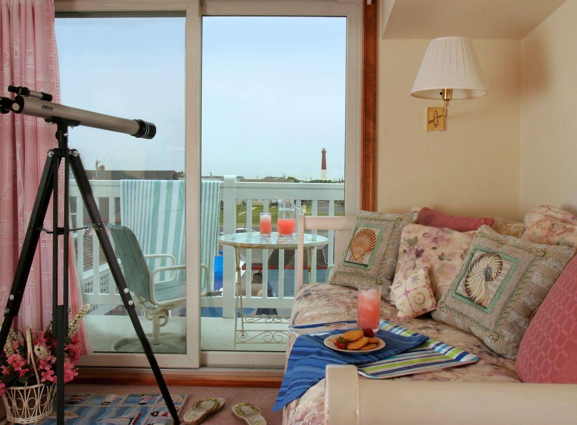 Sand Castle Bed And Breakfast Barnegat Light Exterior photo